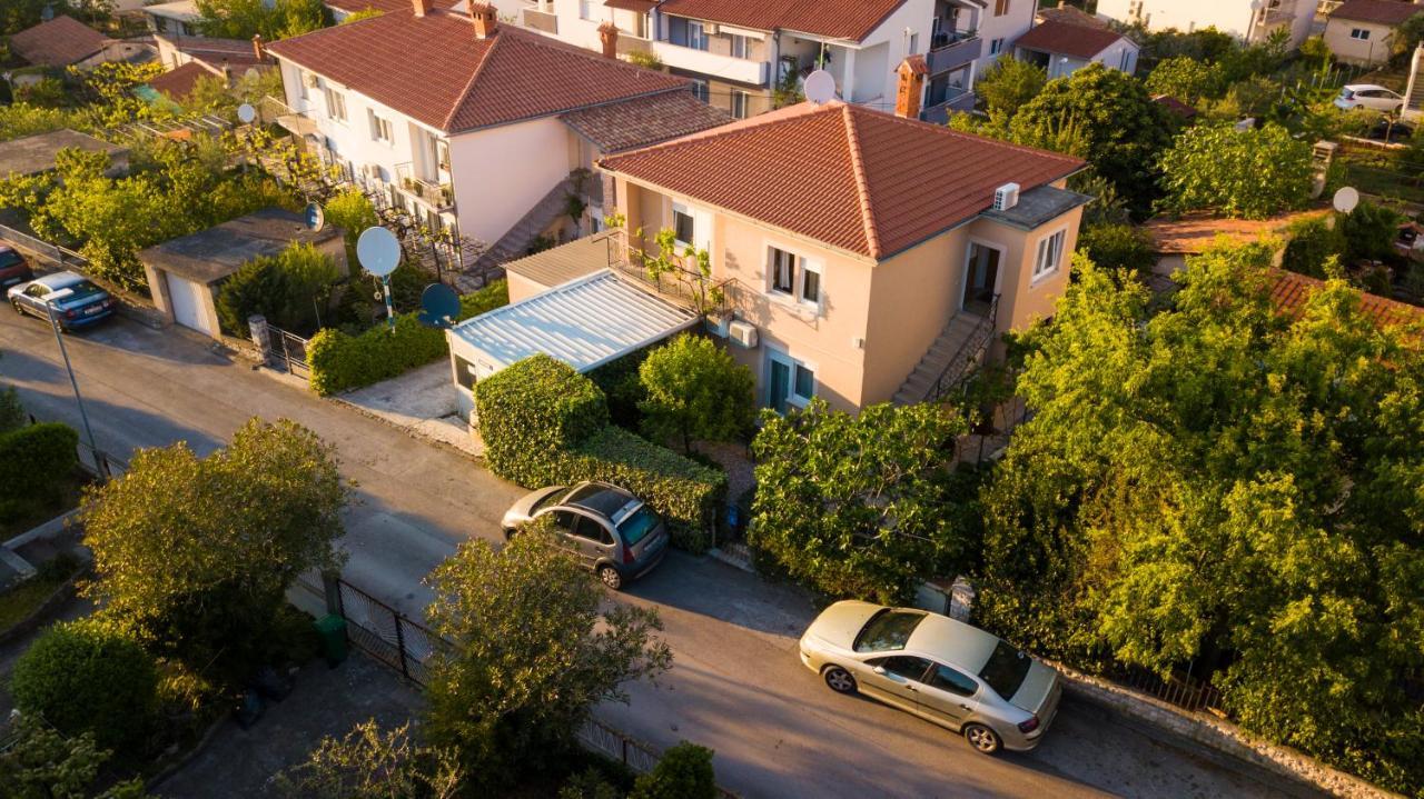 Morena Pula Exterior foto