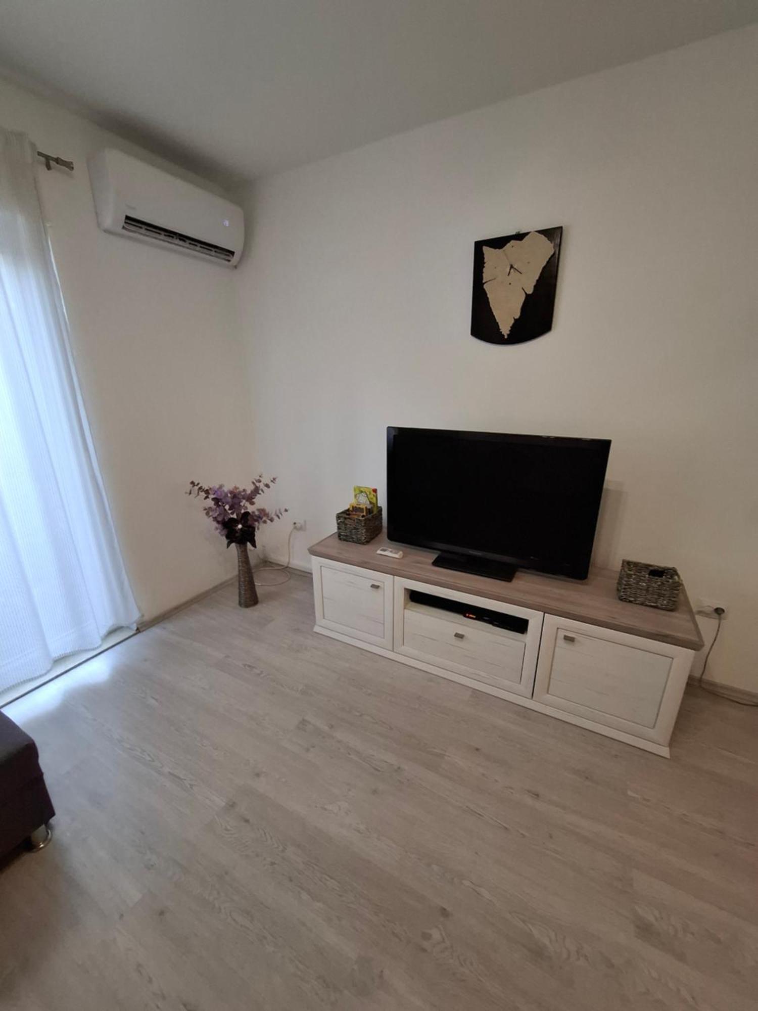 Morena Pula Exterior foto
